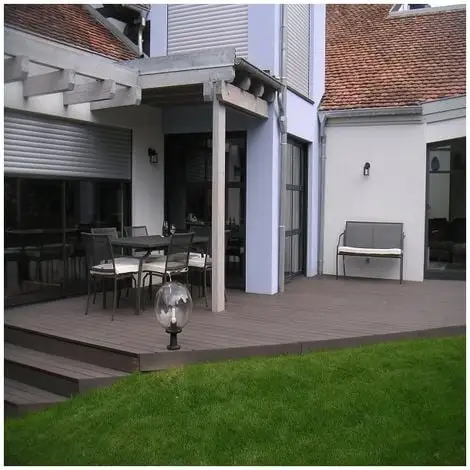 MCCOVER Lame Terrasse Bois Composite Alvéolaire Qualita L 360 Cm / L14 Cm / Ep 2,5 Cm - Coloris - Chocolat, Epaisseur - 25mm, Largeur - 14 Cm, Longueur - 360 Cm, Surface Couverte En M² - 0.5 - Chocolat 6 MCCOVER Lame Terrasse Bois Composite Alvéolaire Qualita L 360 Cm / L14 Cm / Ep 2,5 Cm - Coloris - Chocolat, Epaisseur - 25mm, Largeur - 14 Cm, Longueur - 360 Cm, Surface Couverte En M² - 0.5 - Chocolat – Image 4